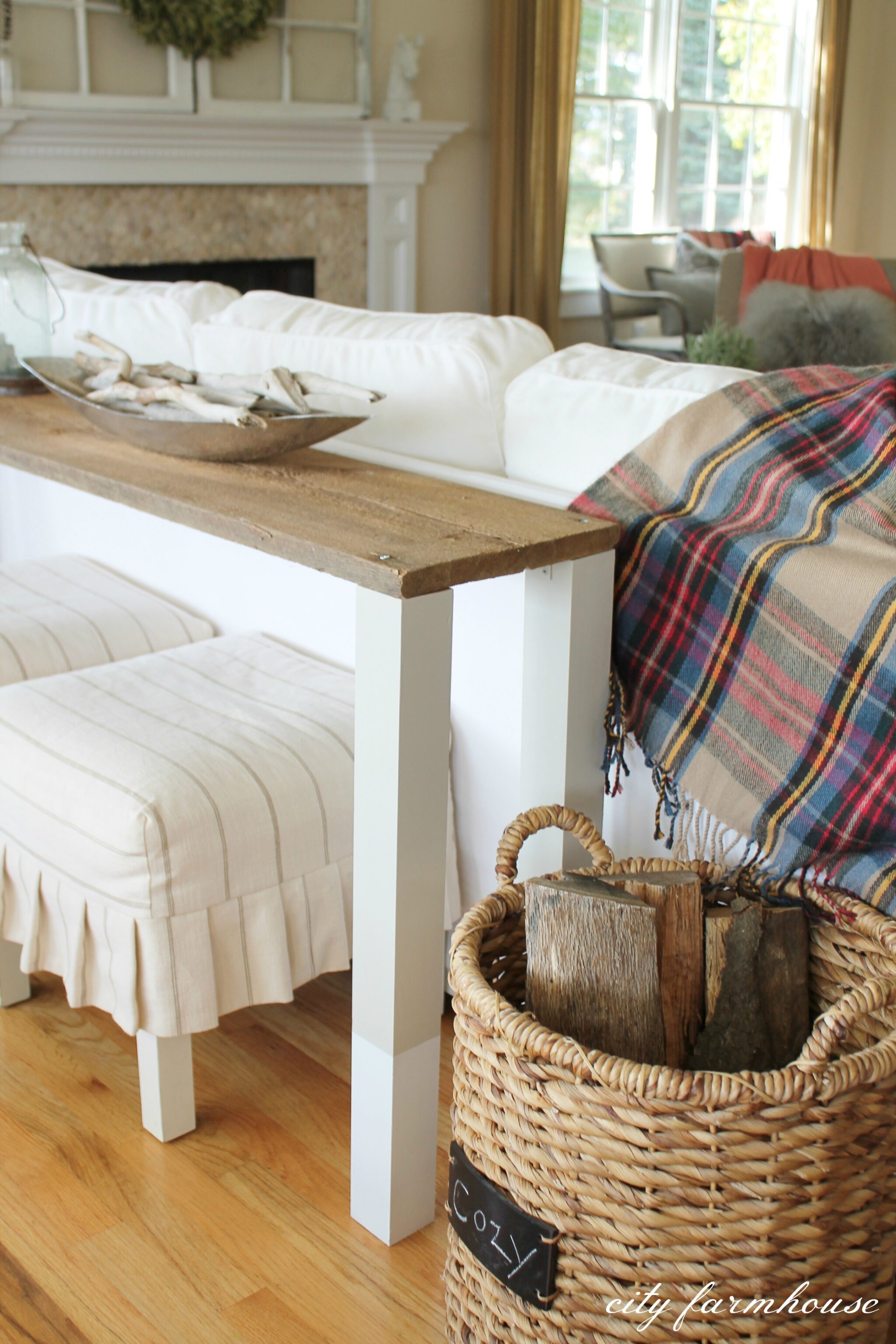 The Easiest DIY Reclaimed Wood Sofa Table - City Farmhouse