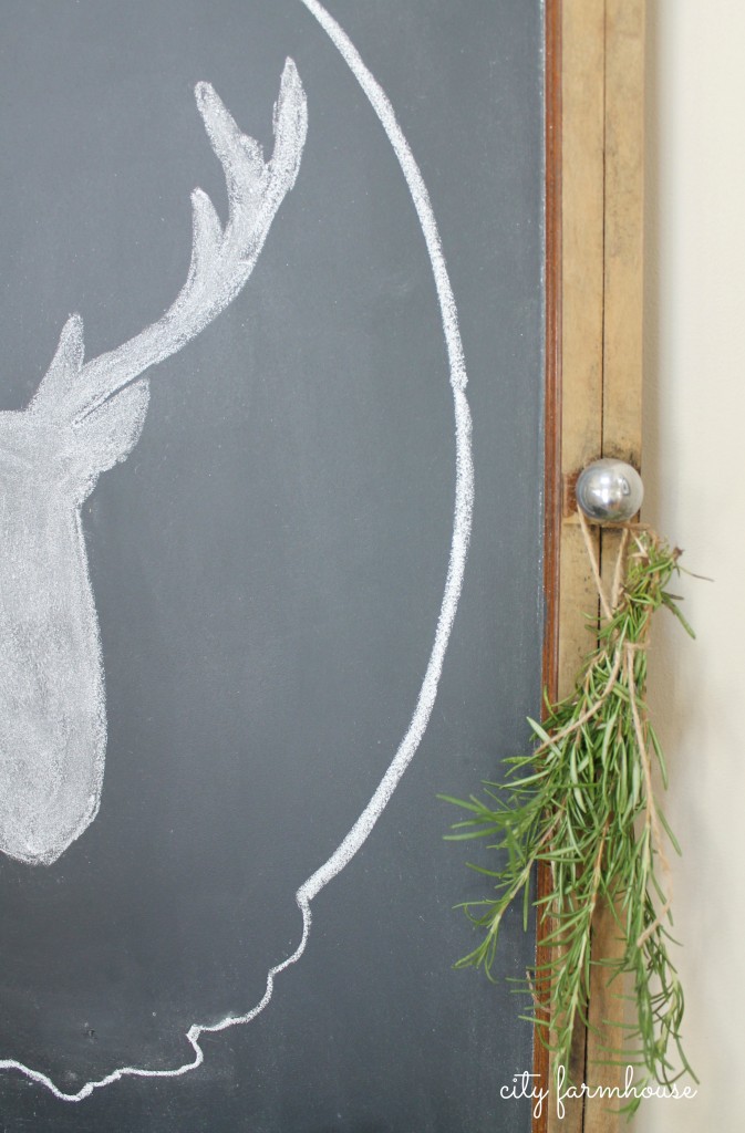 Easiest Way To Make A Chalkboard & Stag Silhouette