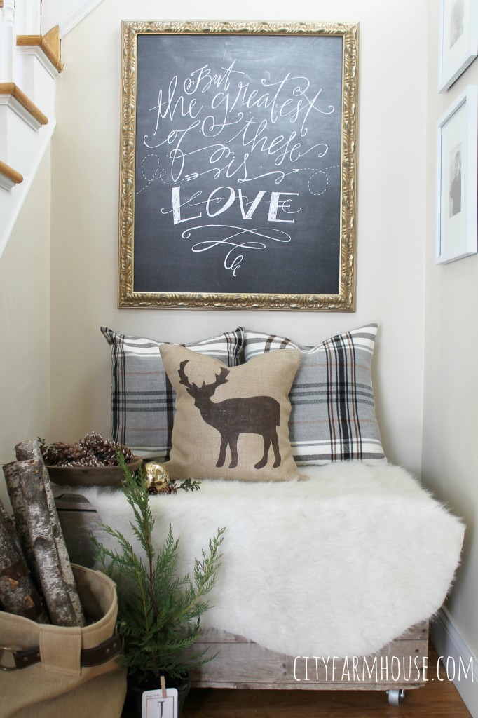 City Farmhouse-Creating A Nook from Vintage Crate-Art Lindsey Letters