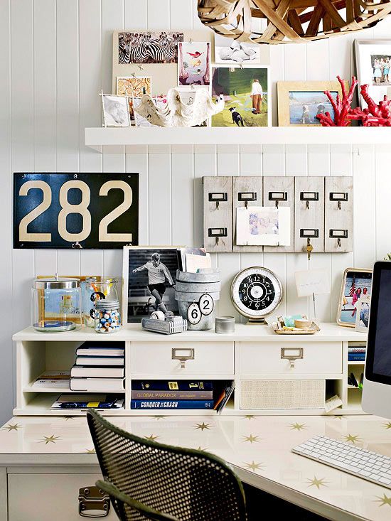BHG-Adding vintage charm to an office space
