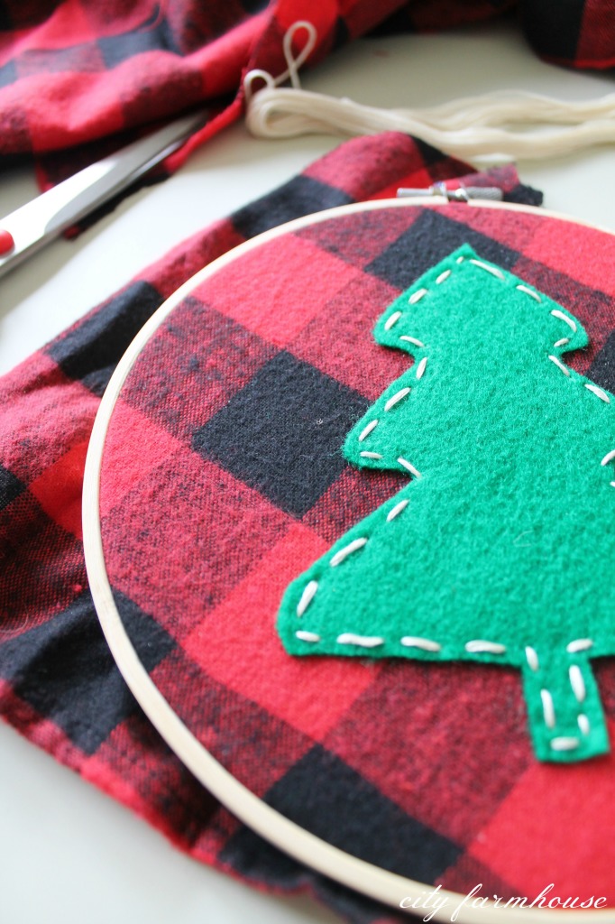 Holiday Christmas Tree DIY Hoop ARt