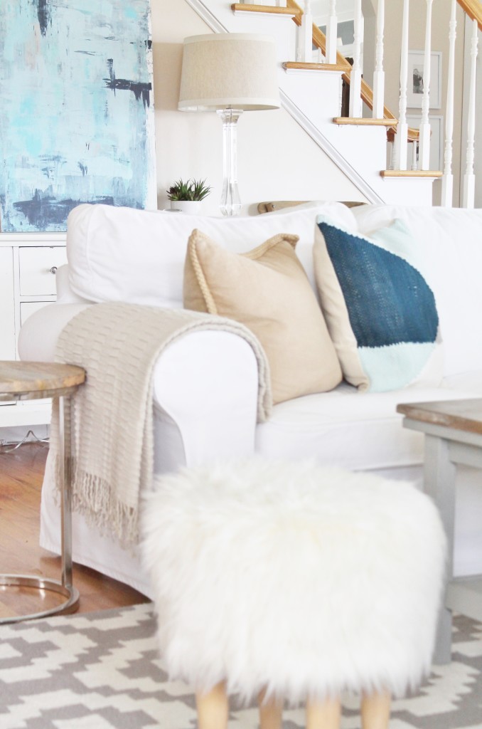 Coastal Farmhouse-get the look with pillows