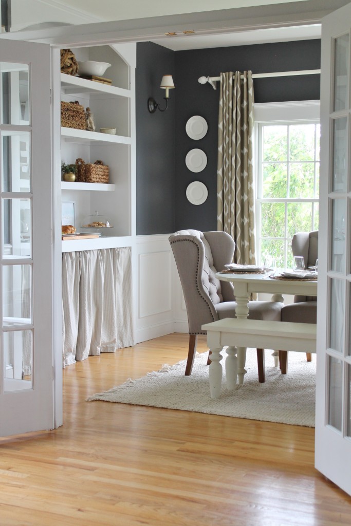 Summer Tour & Dining Room Reveal-Built ins