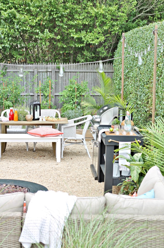 DIY Pea Gravel Patio-Hamptons Inspired Small Backyard