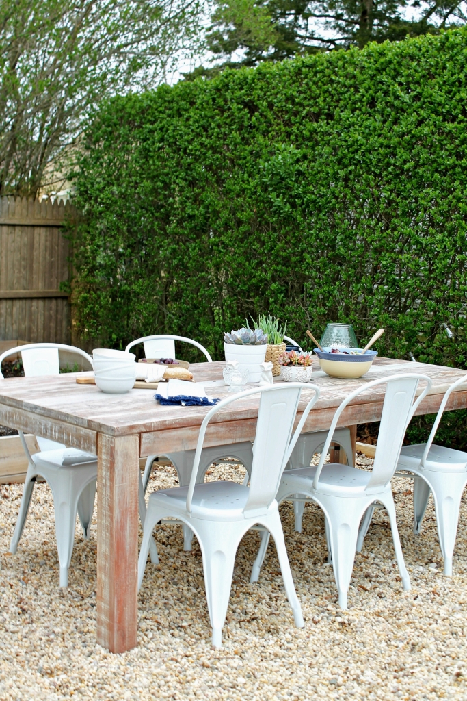 Farmhouse Table-Rustic Table & Chairs