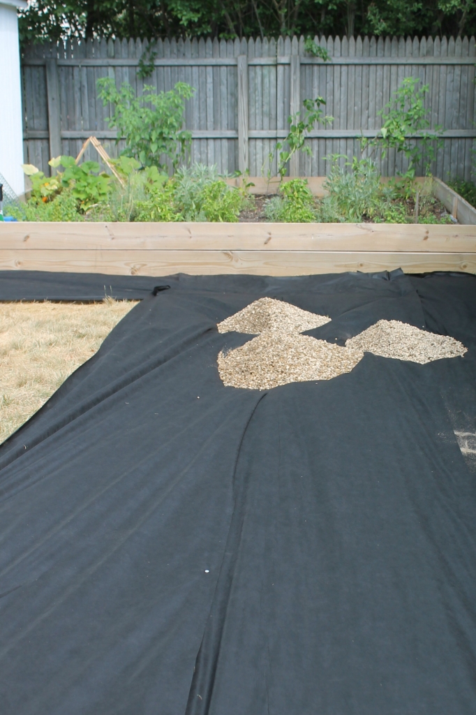 Create A Diy Pea Gravel Patio The Easy Way City Farmhouse