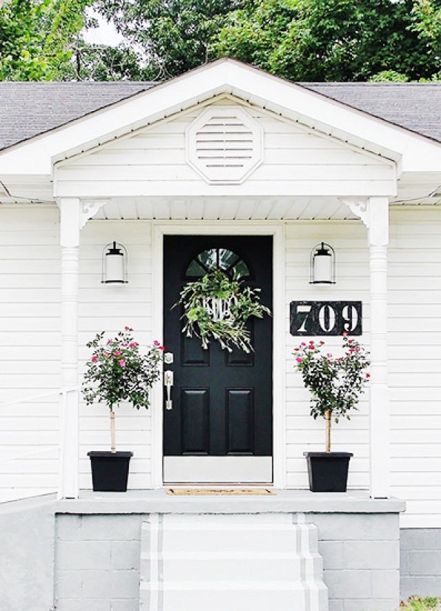 Classic Black Door - My Domaine