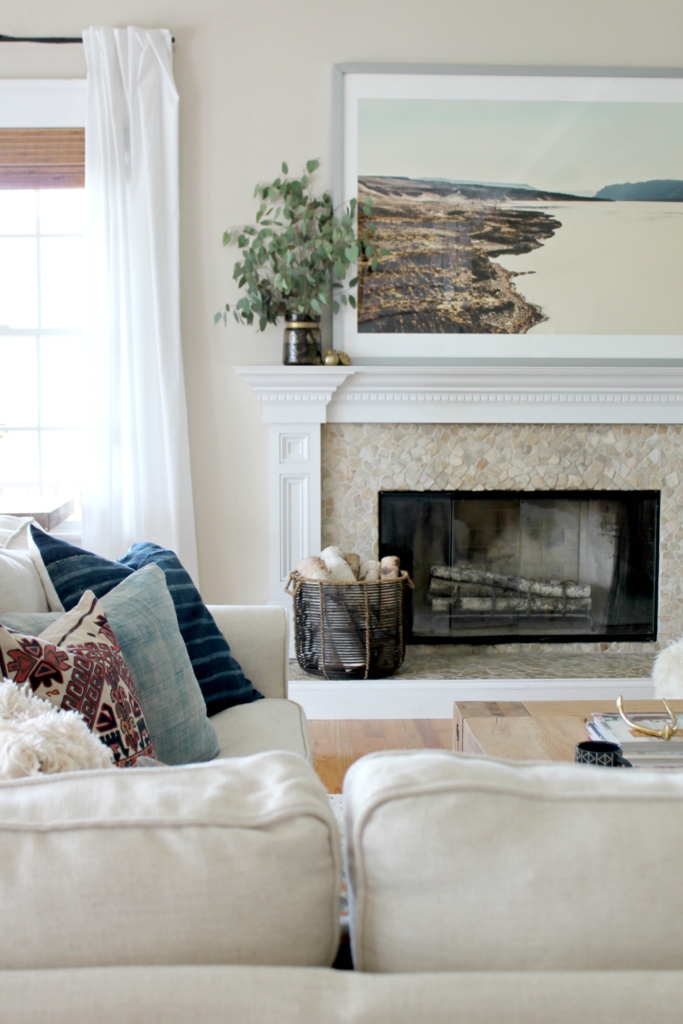 Modern Farmhouse Fall Family Room Tour-Simple Mantle