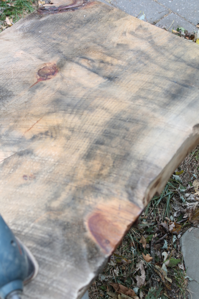 The Easiest DIY LIve Edge Bench With Hair Pins Legs. Mid-Century Modern, Rustic Bedroom Bench