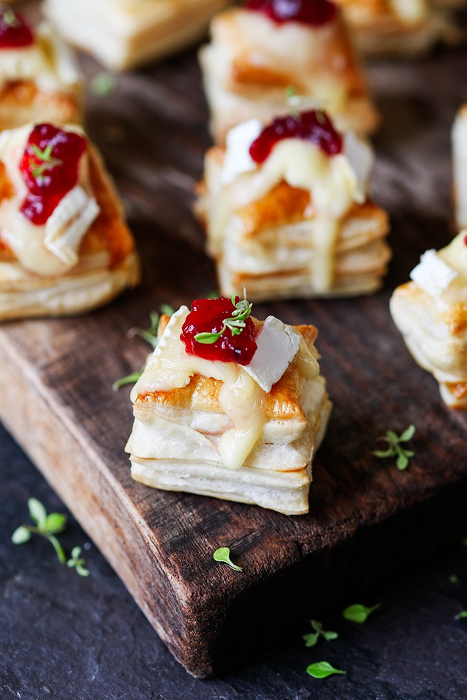cranberry-and-brie-bites-tall1