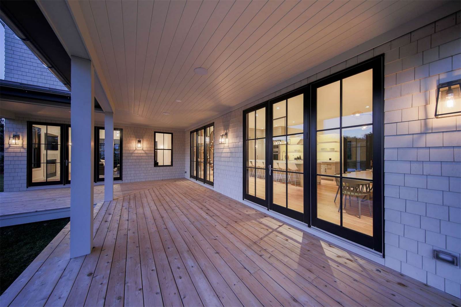 Amagansett Modern Farmhouse Huge Porch Lined With Large 