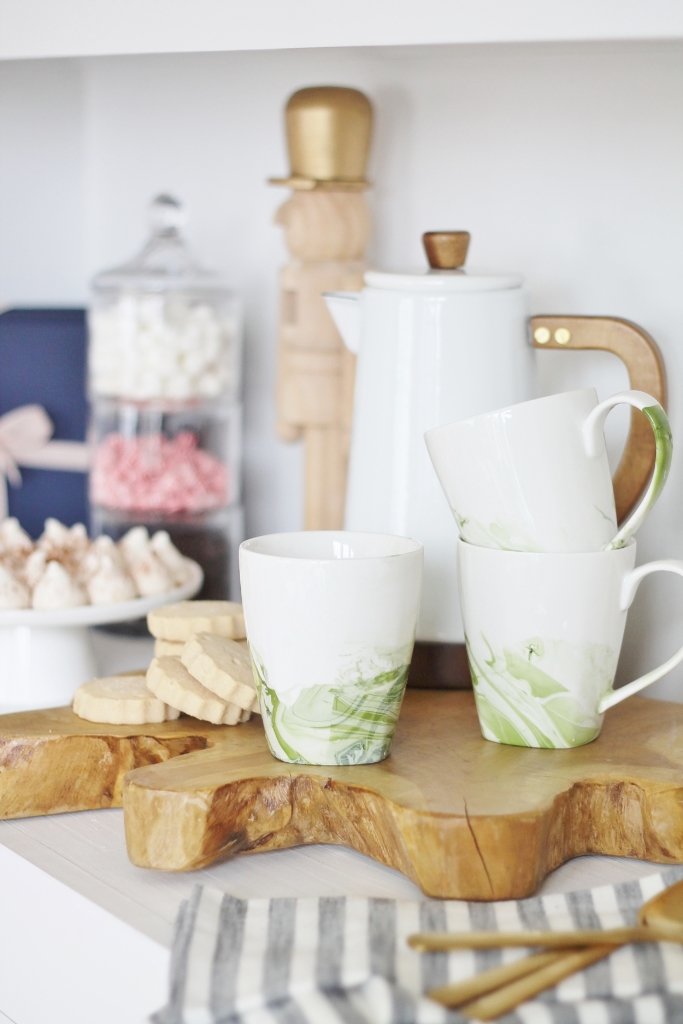 DIY Marbelized Mugs + My Rachael Ray Air Date