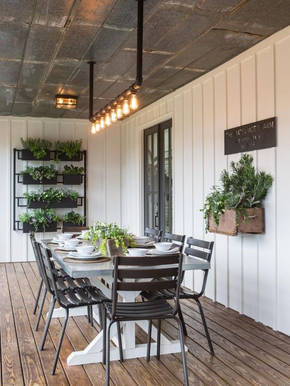 Fixer Upper-HGTV