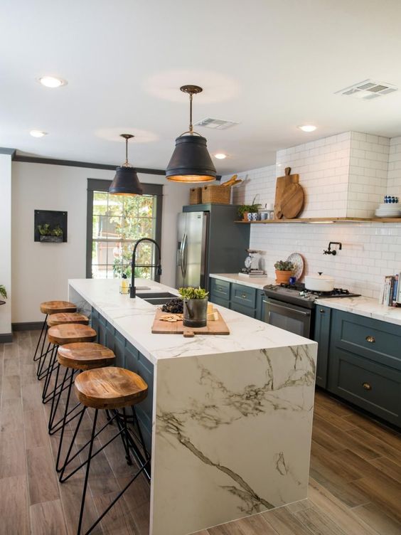 Fixer Upper-HGTV