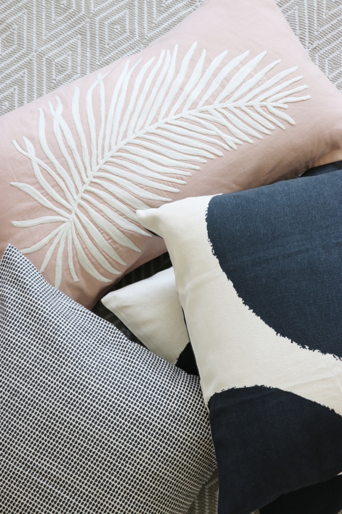 DIY Outdoor Pillows City Farmhouse