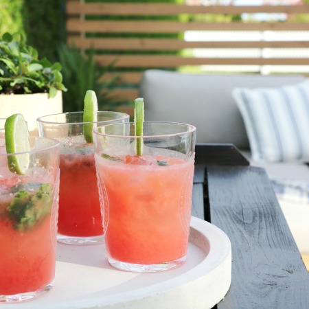 The Best Skinny Watermelon Mojitos + Simple Summer Tablescape