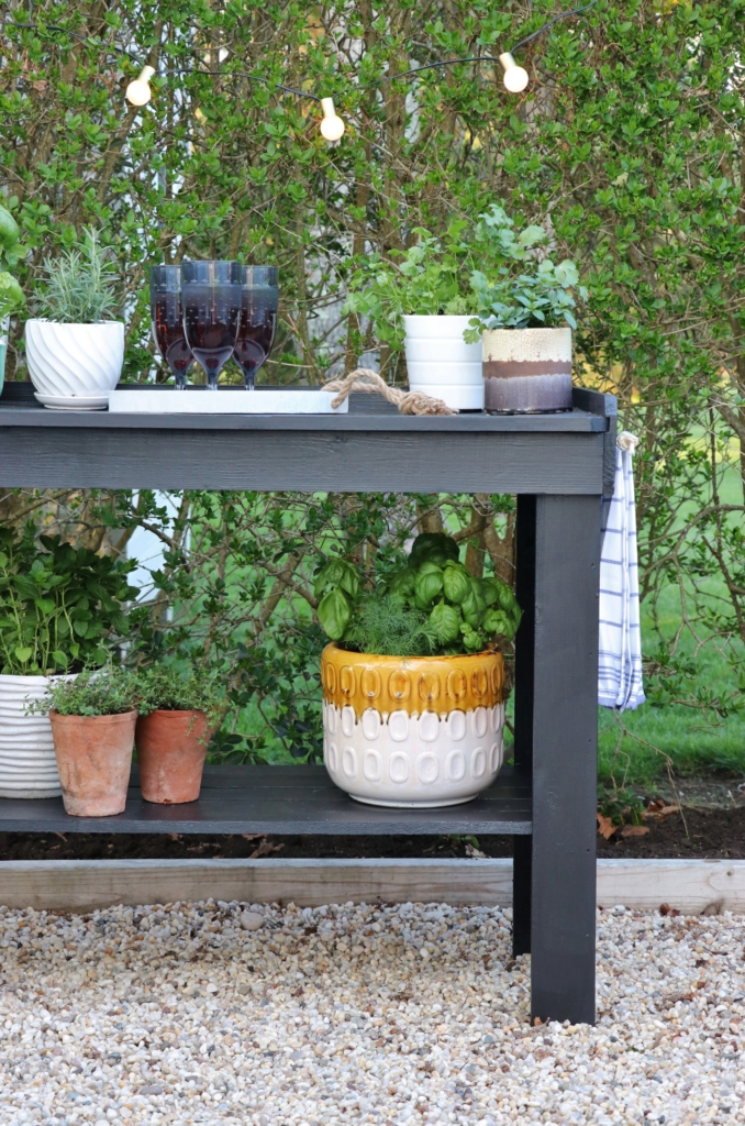 Summer Patio Outdoor Beverage Cart - Clean and Scentsible