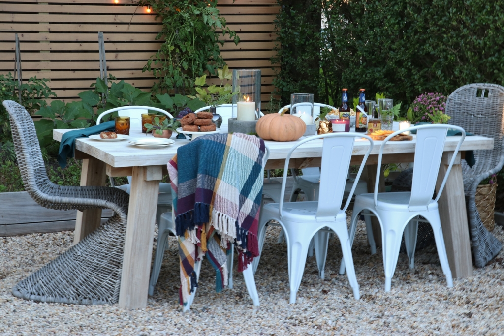 Simple Fall Outdoor Tablescape Using Jewel Tones + Ferns