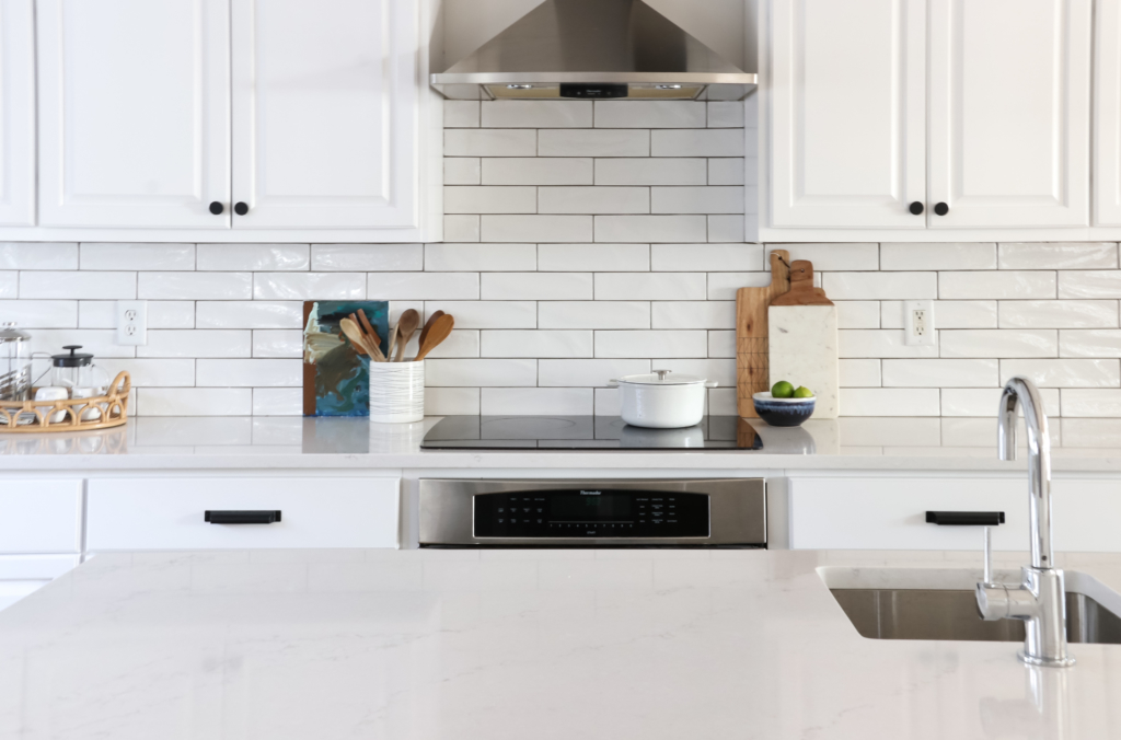 Earthy Coastal White Kitchen Source Guide. HanStone Quartz