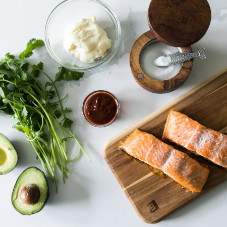 Salmon Avocado Toast: A Healthy Lunch Recipe