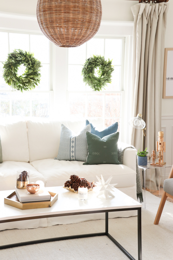 Earthy Coastal Christmas House Tour-Holiday Housewalk