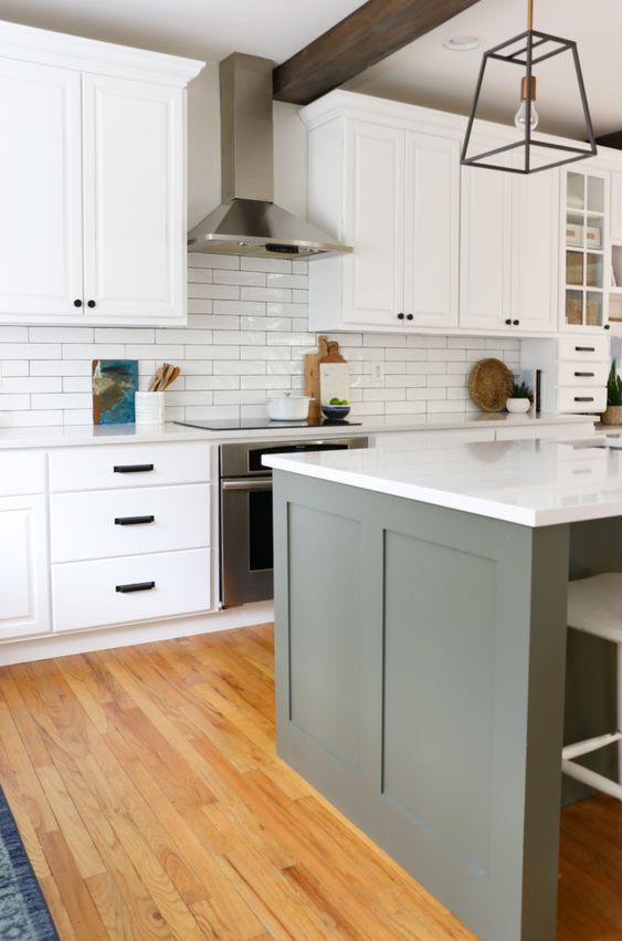 10 Best White Kitchen Paint Colors