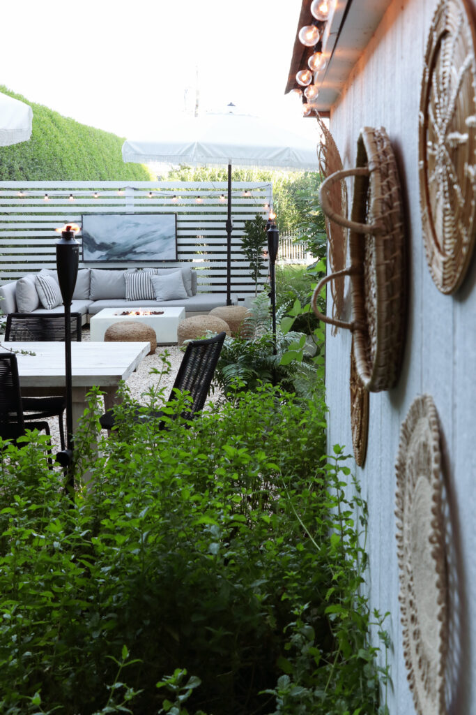 California Casual, Palm Springs Inspired Pea Gravel Patio