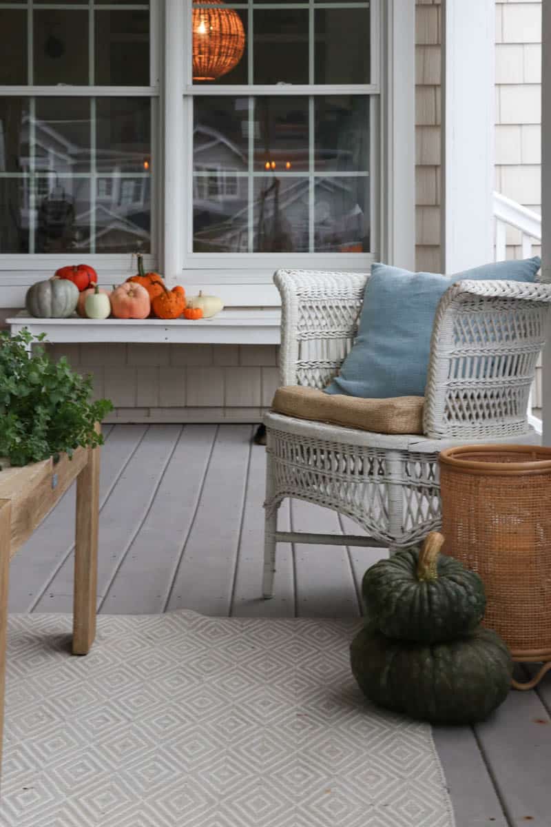 Easy Fall Front Porch Decorating Ideas