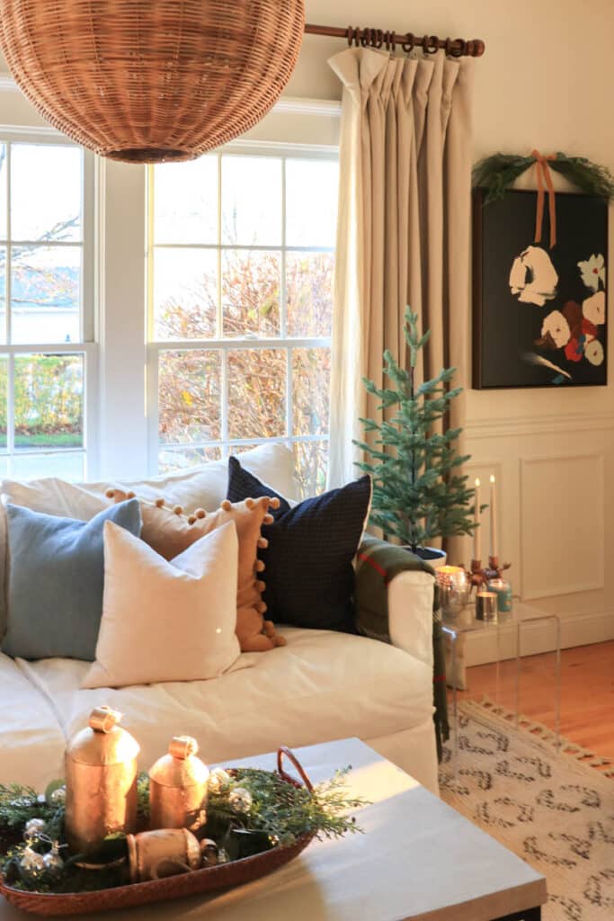 Holiday Housewalk-Natural Romance Christmas Tour