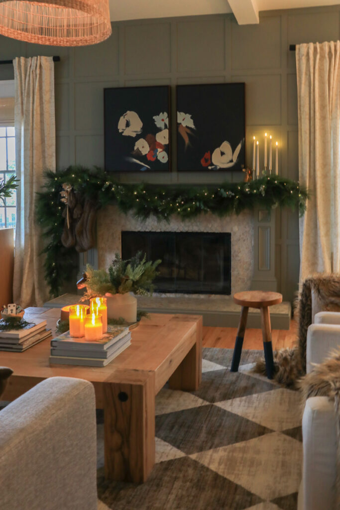 5 Simple Cozy Christmas Mantel Ideas